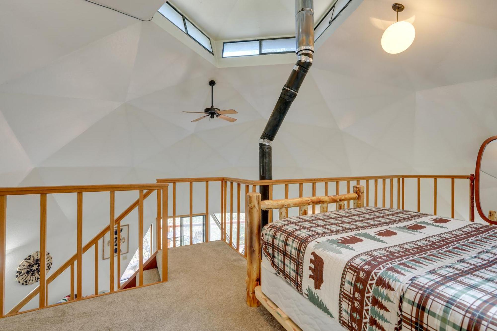 Off-Grid Nevada City Geodesic Dome House With Views! المظهر الخارجي الصورة